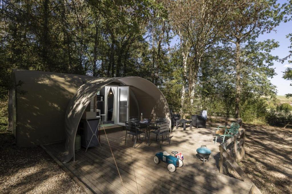 Camping Ushuaia Villages Au Bois Joli Andryes Exterior foto